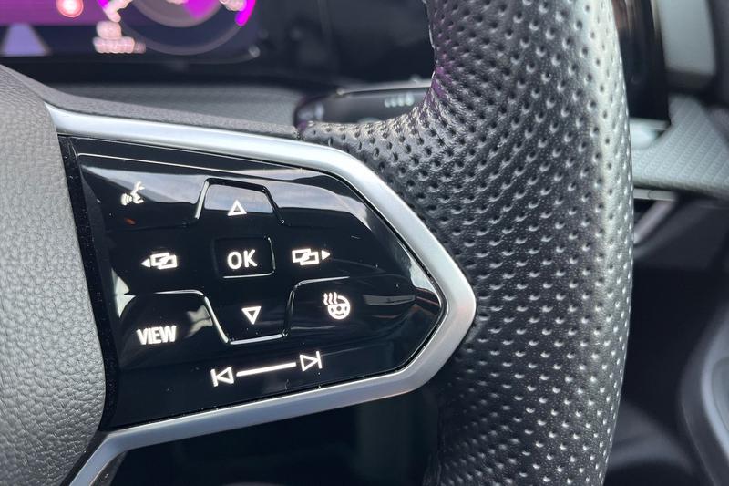 Used Volkswagen Golf 2022 for sale - 77036923: Photo 37