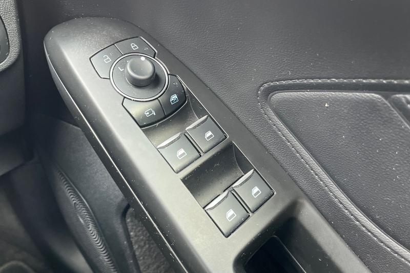 Used Ford Focus 2023 for sale - 76494614: Photo 16