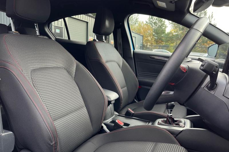 Used Ford Focus 2023 for sale - 76494614: Photo 17