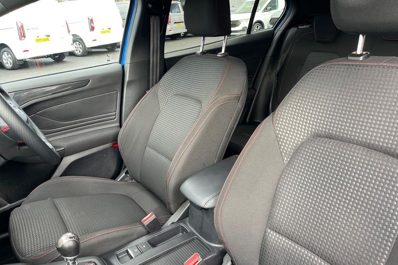 Used Ford Focus 2023 for sale - 76494614: Photo 19