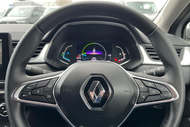 Used Renault Captur 2023 for sale - 77804496: Photo 12