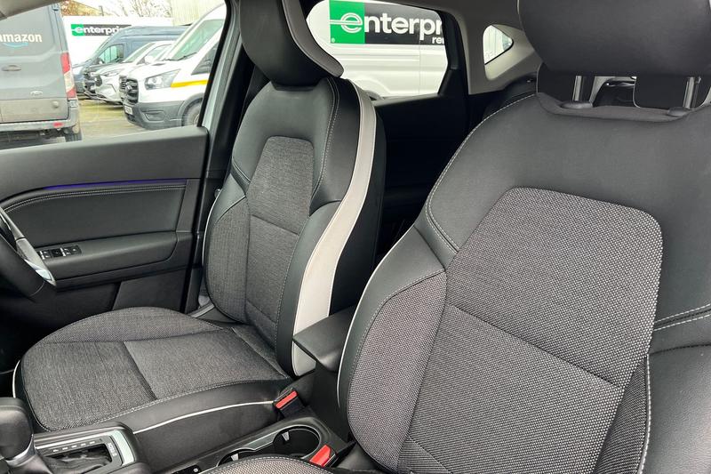 Used Renault Captur 2023 for sale - 77804496: Photo 19