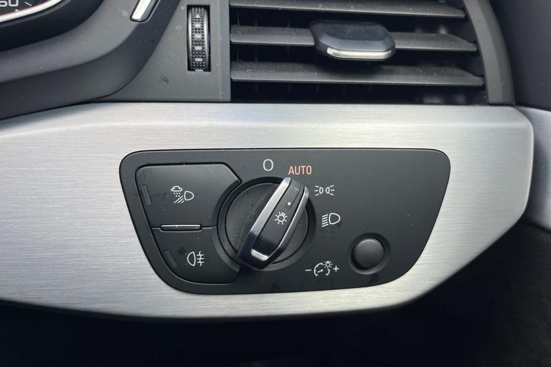 Used Audi A4 2019 for sale - 78067560: Photo 28