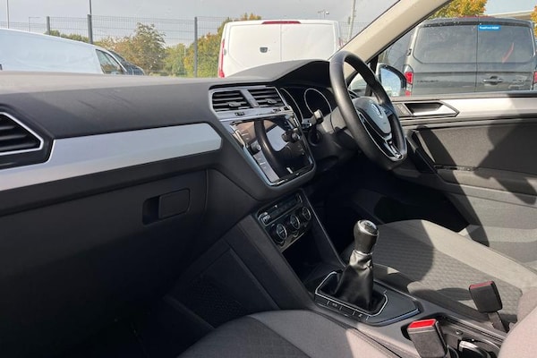Used Volkswagen Tiguan 2018 for sale - 76104794: Photo 18