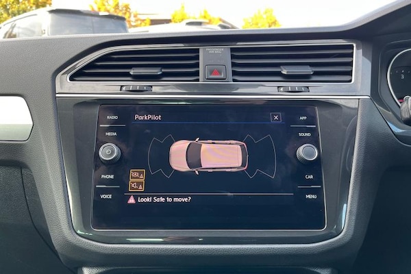Used Volkswagen Tiguan 2018 for sale - 76104794: Photo 39