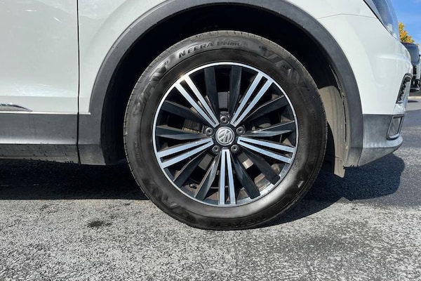 Used Volkswagen Tiguan 2018 for sale - 76104794: Photo 8