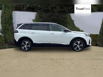 Used Peugeot 5008 2023 for sale - 79504871: Photo