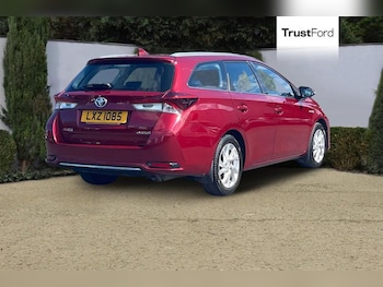 Used Toyota Auris 2017 for sale - 78486743: Photo