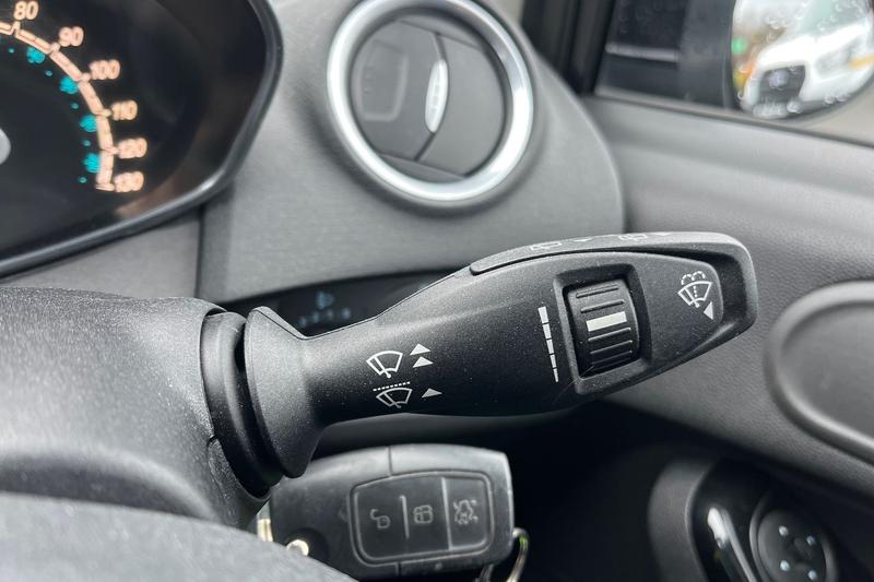 Used Ford Fiesta 2015 for sale - 77282634: Photo 15