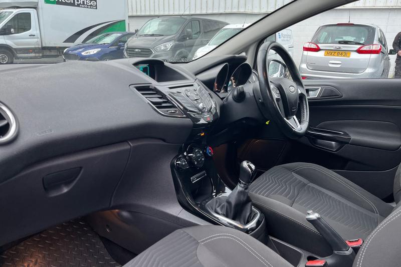 Used Ford Fiesta 2015 for sale - 77282634: Photo 18
