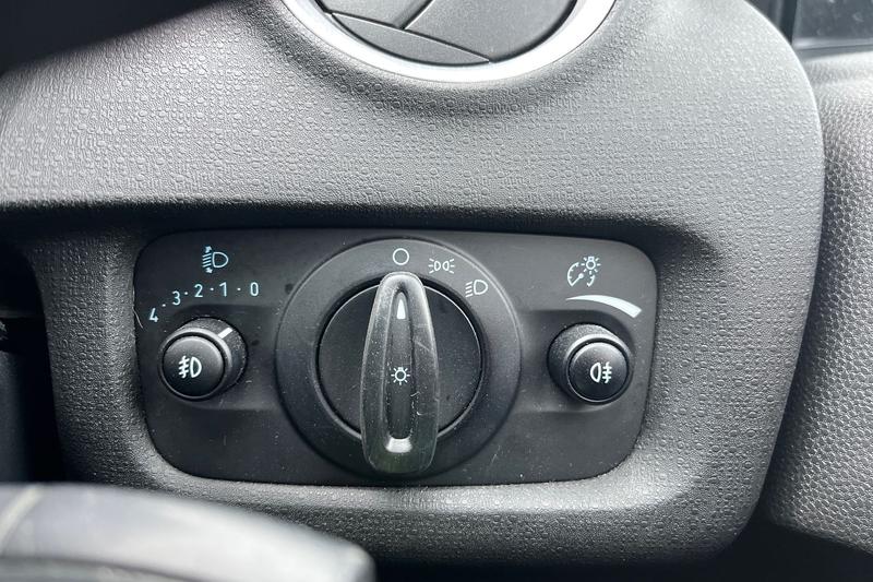 Used Ford Fiesta 2015 for sale - 77282634: Photo 29