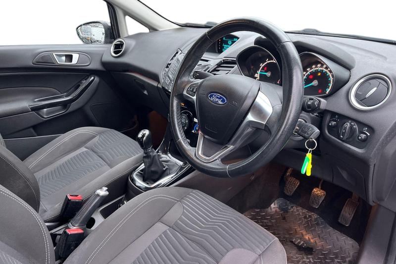 Used Ford Fiesta 2015 for sale - 77282634: Photo 9