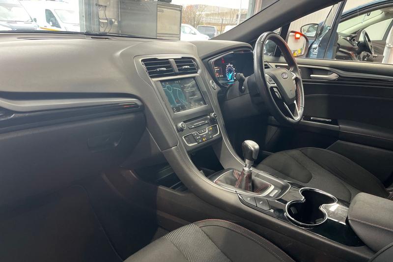 Used Ford Mondeo 2018 for sale - 77763650: Photo 18