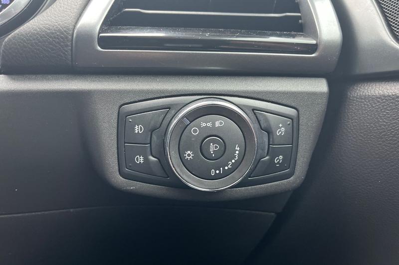 Used Ford Mondeo 2018 for sale - 77763650: Photo 29