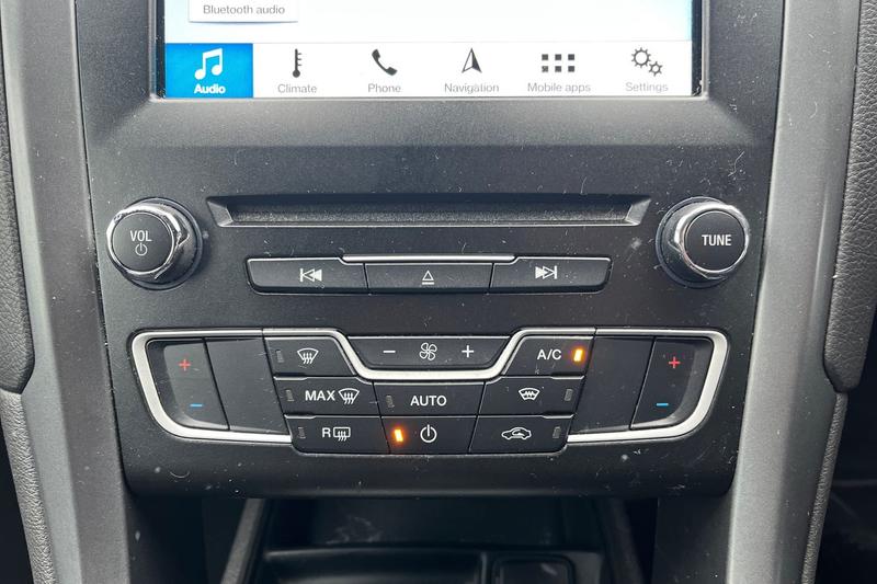 Used Ford Mondeo 2018 for sale - 77763650: Photo 37