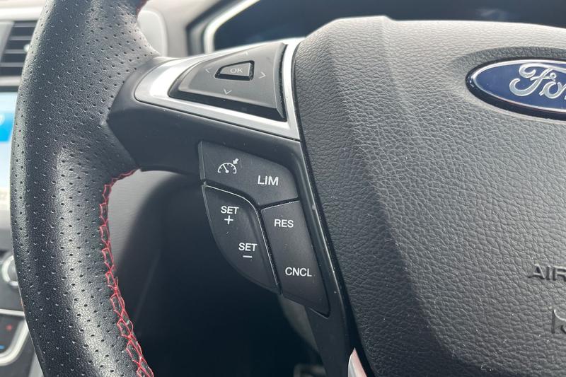 Used Ford Mondeo 2018 for sale - 77763650: Photo 40