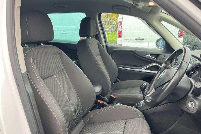 Used Vauxhall Zafira 2018 for sale - 76438480: Photo 17