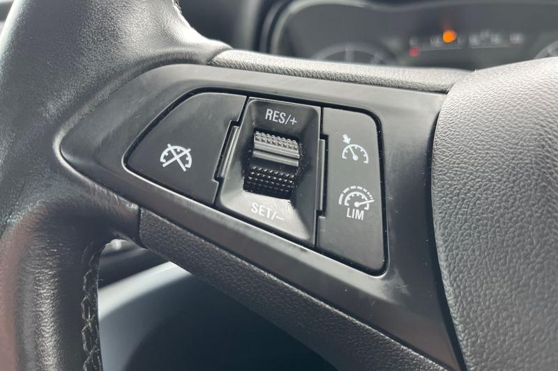 Used Vauxhall Zafira 2018 for sale - 76438480: Photo 24