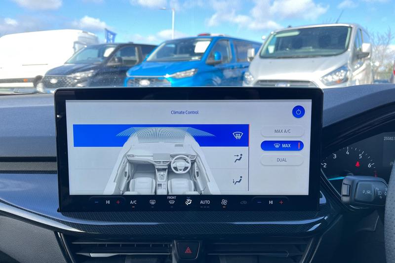 Used Ford Focus 2022 for sale - 78180354: Photo 34