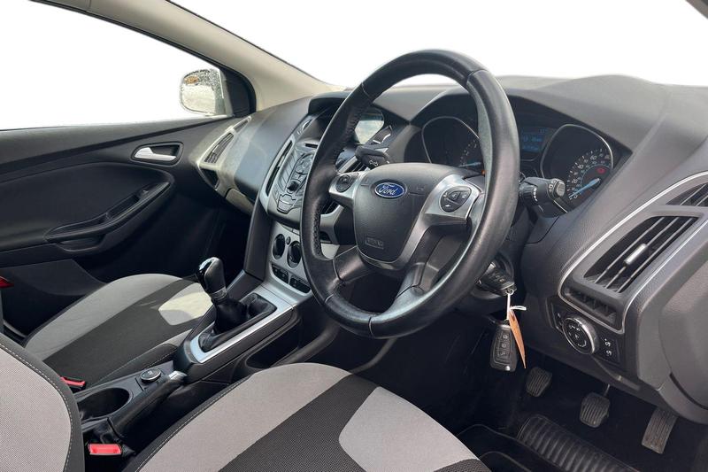 Used Ford Focus 2014 for sale - 78067549: Photo 9