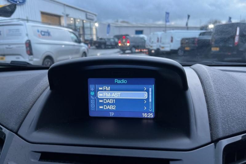 Used Ford Fiesta 2017 for sale - 76551753: Photo 39