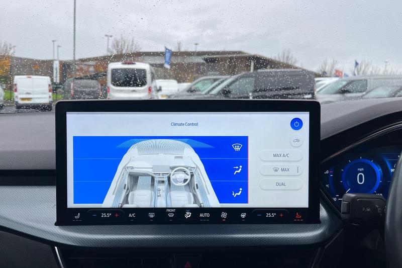 Used Ford Focus 2022 for sale - 76480415: Photo 37