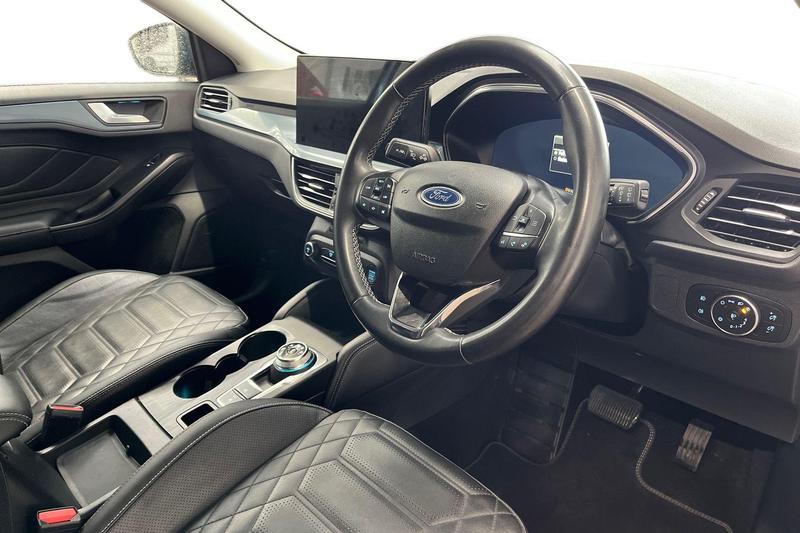 Used Ford Focus 2022 for sale - 76480415: Photo 9