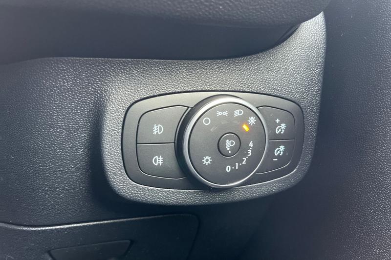 Used Ford Fiesta 2020 for sale - 77582071: Photo 29