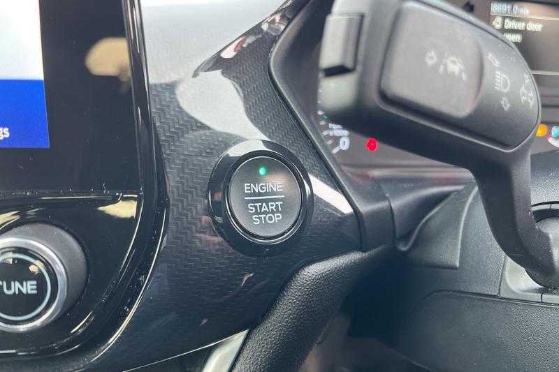 Used Ford Fiesta 2020 for sale - 77582071: Photo 38