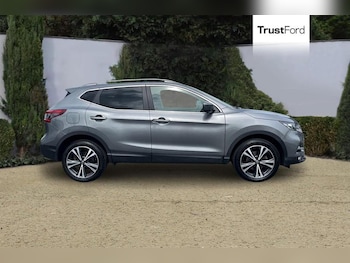 Used Nissan Qashqai 2018 for sale - 78764462: Photo