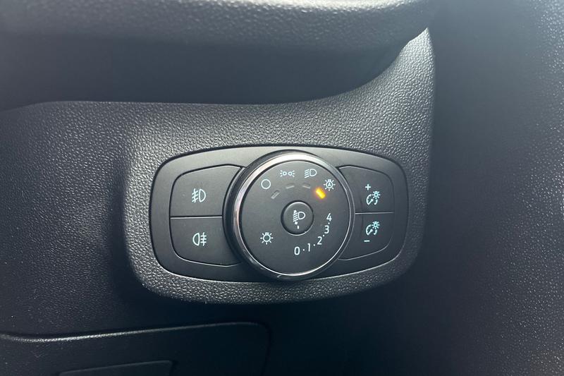 Used Ford Fiesta 2022 for sale - 76887993: Photo 28