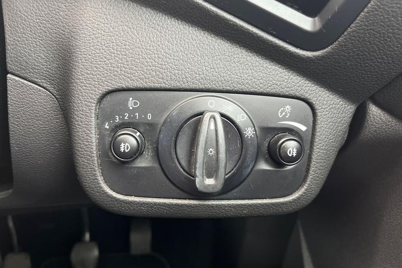 Used Ford Grand C-Max 2017 for sale - 78090529: Photo 29