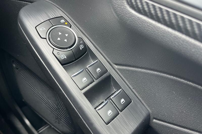 Used Ford Kuga 2025 for sale - 77918622: Photo 16