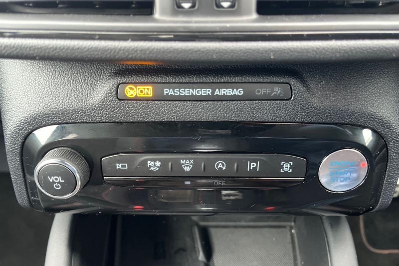 Used Ford Kuga 2025 for sale - 77918622: Photo 37