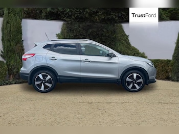 Used Nissan Qashqai 2015 for sale - 78779466: Photo
