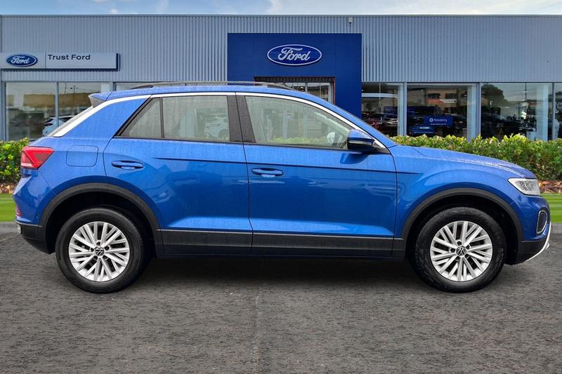 Used Volkswagen T-Roc 2022 for sale - 76730142: Photo 3