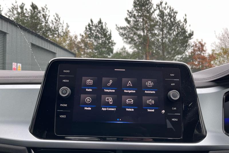 Used Volkswagen T-Roc 2022 for sale - 76730142: Photo 31