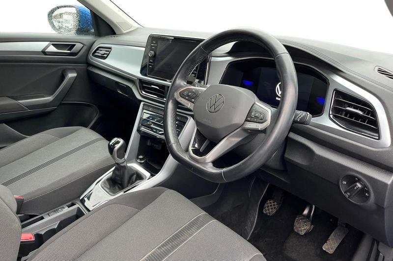 Used Volkswagen T-Roc 2022 for sale - 76730142: Photo 9