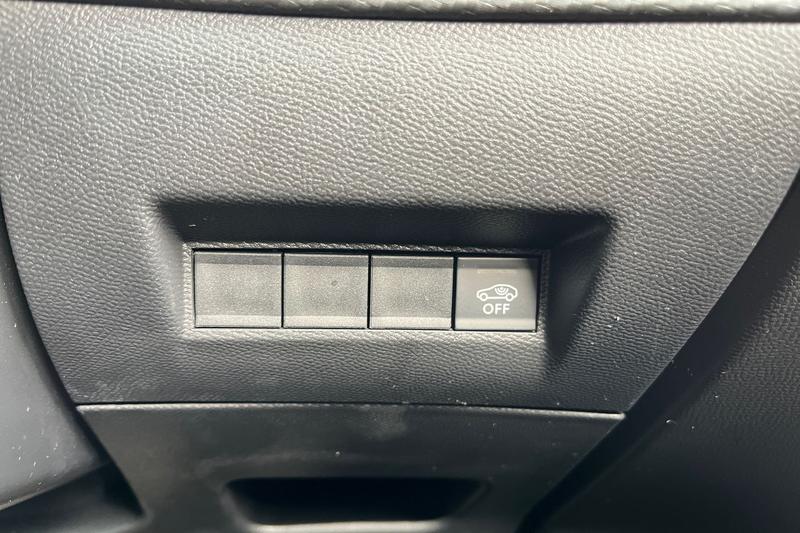 Used Peugeot 2008 2025 for sale - 77804486: Photo 35