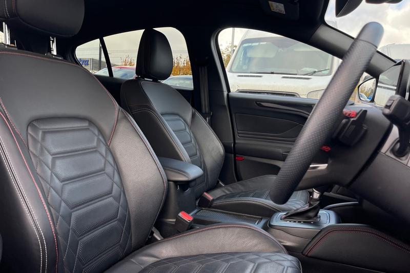 Used Ford Focus 2023 for sale - 76382081: Photo 17