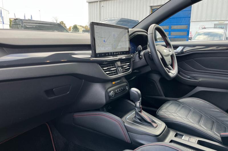 Used Ford Focus 2023 for sale - 76382081: Photo 18