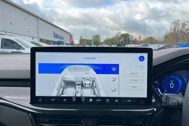 Used Ford Focus 2023 for sale - 76382081: Photo 33