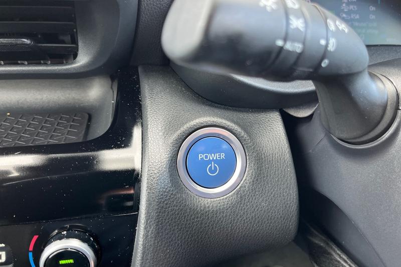 Used Toyota Yaris Cross 2022 for sale - 78067559: Photo 36