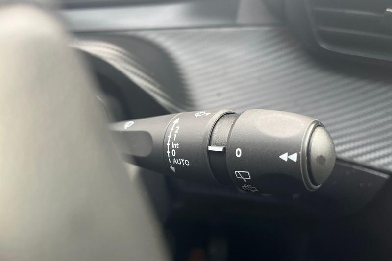 Used Peugeot 208 2023 for sale - 76819200: Photo 15