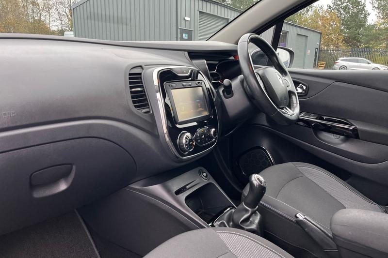 Used Renault Captur 2016 for sale - 76557406: Photo 18