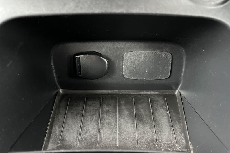 Used Renault Captur 2016 for sale - 76557406: Photo 40