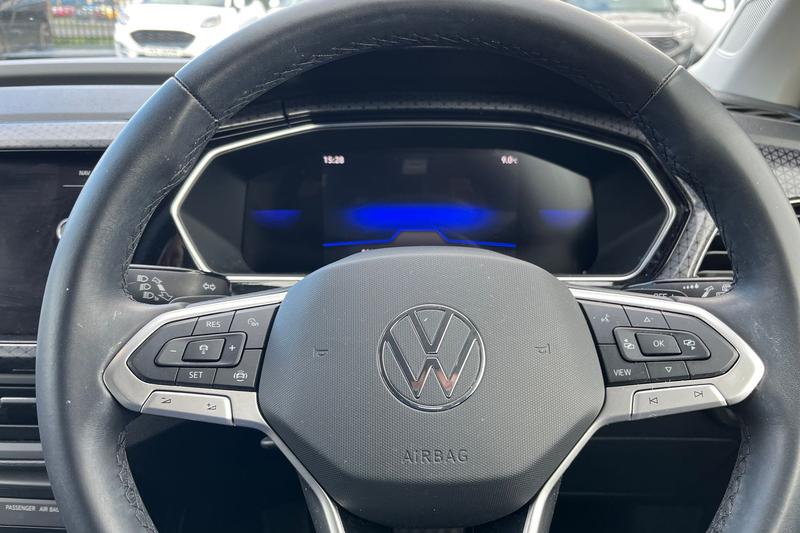 Used Volkswagen T-Cross 2023 for sale - 78102390: Photo 12