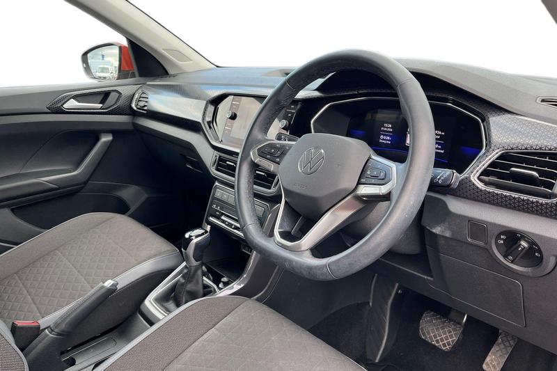 Used Volkswagen T-Cross 2023 for sale - 78102390: Photo 9