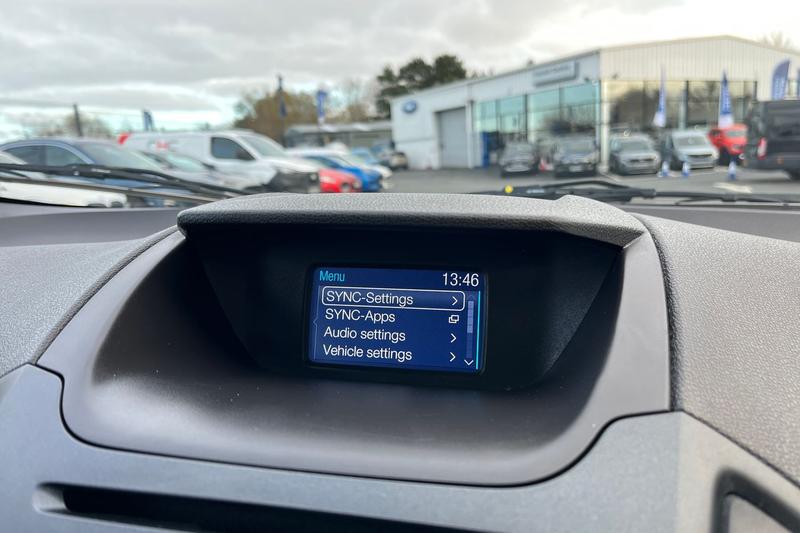 Used Ford Ecosport 2016 for sale - 76580781: Photo 33