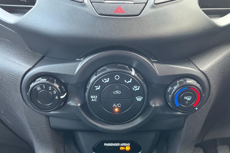 Used Ford Ecosport 2016 for sale - 76580781: Photo 36